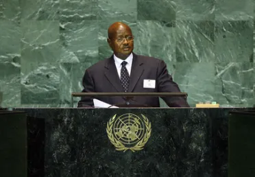 Portrait de (titres de civilité + nom) Son Excellence Yoweri Kaguta Museveni (Président), Ouganda