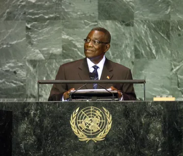 Portrait de (titres de civilité + nom) Son Excellence John Evans Atta Mills (Président), Ghana