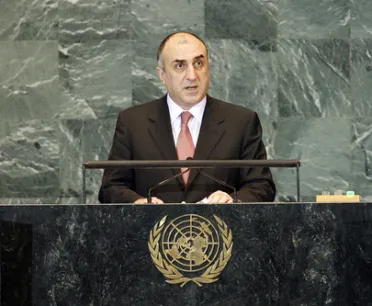 Portrait de (titres de civilité + nom) Son Excellence Elmar Maharram oglu Mammadyarov (Ministre des affaires étrangères), Azerbaïdjan
