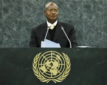 Portrait de (titres de civilité + nom) Son Excellence Yoweri Kaguta Museveni (Président), Ouganda