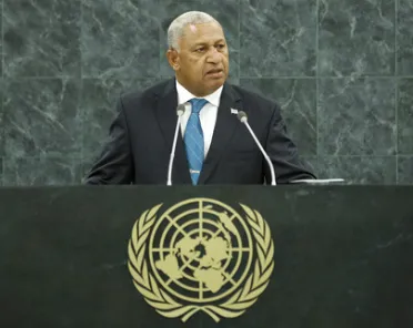 Portrait de (titres de civilité + nom) Son Excellence Commodore Josaia V. Bainimarama (Premier Ministre), Fidji