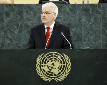 Portrait de (titres de civilité + nom) Son Excellence Ivo Josipović (Président), Croatie