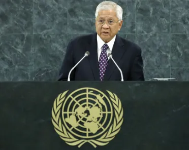 Portrait de (titres de civilité + nom) Son Excellence Albert F. del Rosario (Ministre des affaires étrangères), Philippines