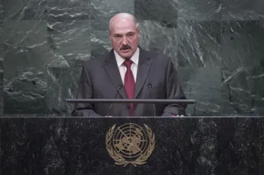 Portrait de (titres de civilité + nom) Son Excellence Alexander Lukashenko (Président), Bélarus