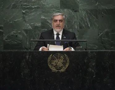 Portrait de (titres de civilité + nom) Son Excellence Dr Abdullah Abdullah (Chef de l'exécutif), Afghanistan
