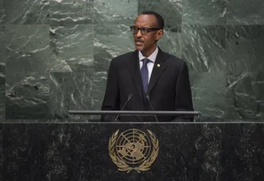 Portrait de (titres de civilité + nom) Son Excellence Paul Kagame (Président), Rwanda