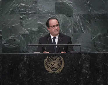 Portrait de (titres de civilité + nom) Son Excellence François Hollande (Président), France