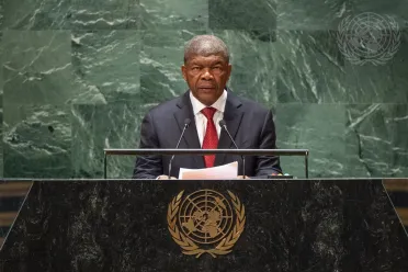 Фото (ранг, имя) Е.П. Жуан Мануэл Гонсалвиш Лоренсу (Президент), Ангола