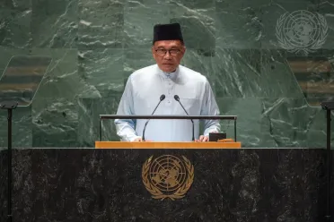 Portrait de (titres de civilité + nom) Son Excellence Anwar Ibrahim (Premier Ministre), Malaisie