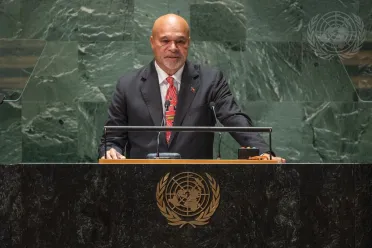 Portrait de (titres de civilité + nom) Son Excellence John Rosso (Vice-Premier Ministre), Papouasie-Nouvelle-Guinée