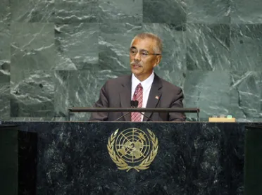 Portrait of His Excellency Anote Tong (President), Kiribati