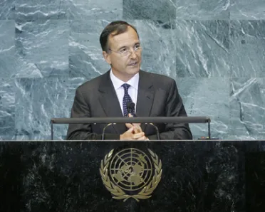 Portrait de (titres de civilité + nom) Son Excellence Franco Frattini (Ministre des affaires étrangères), Italie