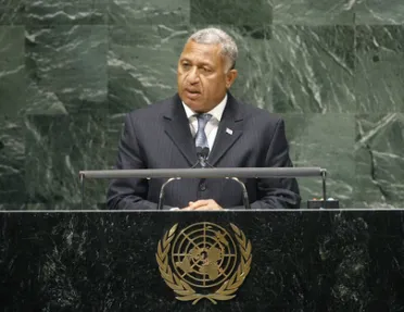 Portrait de (titres de civilité + nom) Son Excellence Commodore Josaia Bainimarama (Premier Ministre), Fidji