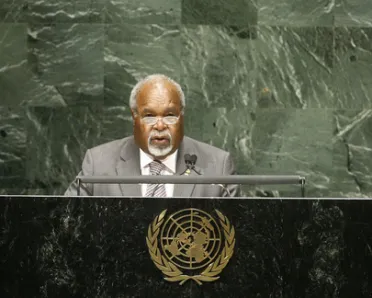 Portrait de (titres de civilité + nom) Son Excellence Sir Michael Somare (Premier Ministre), Papouasie-Nouvelle-Guinée