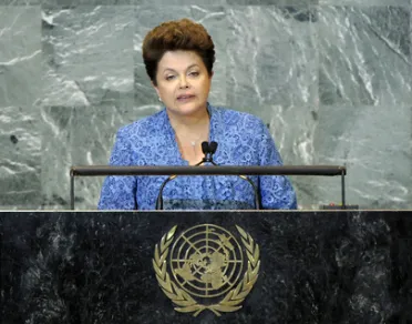 Portrait de (titres de civilité + nom) Son Excellence Dilma Rousseff (Président), Brésil