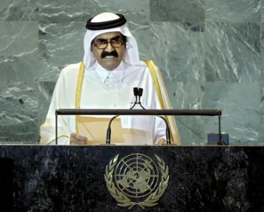 Portrait de (titres de civilité + nom) Son Altesse Sheikh Hamad bin Khalifa Al-Thani (Amir), Qatar