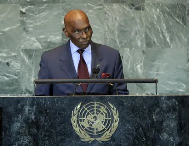 Portrait de (titres de civilité + nom) Son Excellence Abdoulaye Wade (Président), Sénégal