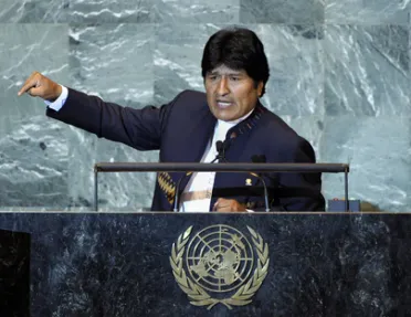 Portrait de (titres de civilité + nom) Son Excellence Evo Morales Ayma (Président), Bolivie (État plurinational de)