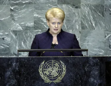 Portrait de (titres de civilité + nom) Son Excellence Dalia Grybauskaitė (Président), Lituanie