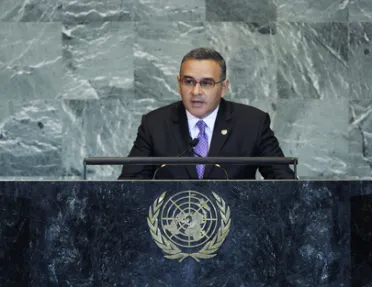 Portrait de (titres de civilité + nom) Son Excellence Carlos Mauricio Funes Cartagena (Président), El Salvador