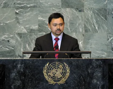 Portrait de (titres de civilité + nom) Son Altesse Prince Haji Al-Muhtadee Billah (Premier Ministre), Brunei Darussalam