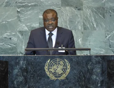 Portrait de (titres de civilité + nom) Son Excellence Manuel Salvador Dos Ramos (Ministre des affaires étrangères), Sao Tomé-et-Principe