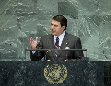 Portrait de (titres de civilité + nom) Son Excellence Luis Federico Franco Gómez (Président), Paraguay