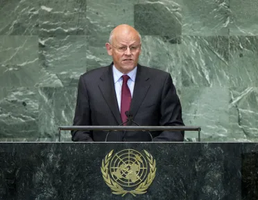 Portrait de (titres de civilité + nom) Son Excellence Uri Rosenthal (Ministre des affaires étrangères), Pays-Bas