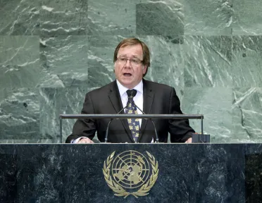 Portrait de (titres de civilité + nom) Son Excellence Murray Mccully (Ministre des affaires étrangères), Nouvelle-Zélande