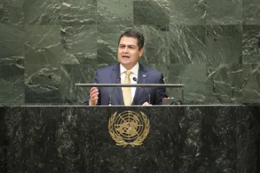 Portrait de (titres de civilité + nom) Son Excellence Juan Orlando Hernández Alvarado (Président), Honduras