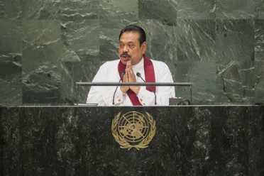 Portrait de (titres de civilité + nom) Son Excellence Mahi nda Rajapaksa (Président), Sri Lanka
