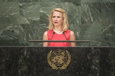 Portrait de (titres de civilité + nom) Son Excellence Aurelia Frick (Ministre des affaires étrangères), Liechtenstein