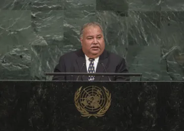 Portrait de (titres de civilité + nom) Son Excellence Baron Divavesi Waqa (Président), Nauru