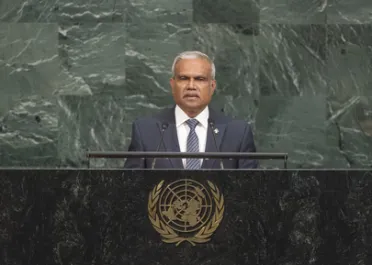 Portrait de (titres de civilité + nom) Son Excellence Mohamed Asim (Ministre des affaires étrangères), Maldives