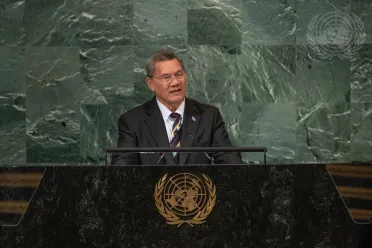 Portrait de (titres de civilité + nom) Son Excellence Kausea Natano (Premier Ministre), Tuvalu