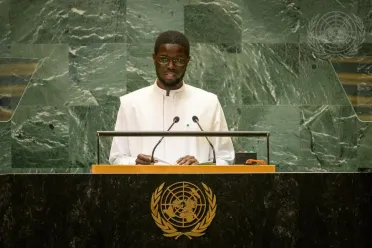 Portrait de (titres de civilité + nom) Son Excellence Bassírou Diomaye Diakhar Faye (Président), Sénégal