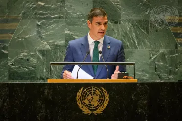 Portrait de (titres de civilité + nom) Son Excellence Pedro Sánchez Pérez-Castejón (Président du Gouvernement), Espagne