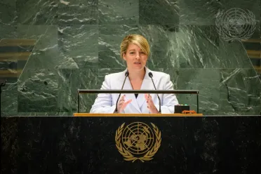 Retrato de (cargo + nombre) Excma. Sra. Mélanie Joly (Ministro de Asuntos Exteriores), Canadá